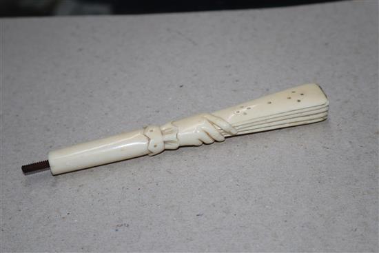 A Victorian ivory parasol handle